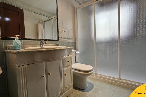 8 - Inmobiliaria - Alcala la Real - Inmocasa - Venta - Piso - Zona Correos - Ascensor - Amueblado - Calefacción gas - Garaje