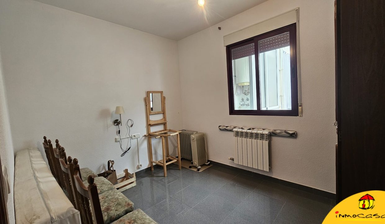 9 - Inmobiliaria - Alcala la Real - Inmocasa - Venta - Piso - Zona Correos - Ascensor - Amueblado - Calefacción gas - Garaje